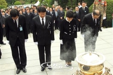 육영수 여사 38주기 추도식, 박근혜-박지만
