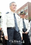 경찰근무복 입은 문재인
