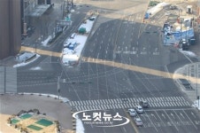 한산한 도로