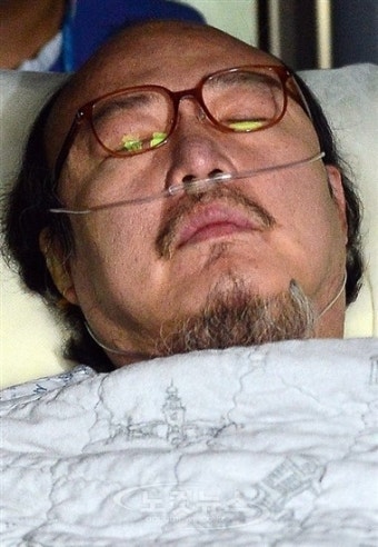 김승연 회장 구급차 법원 출석