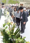 5.18희생자에 분향,헌화하는 시민들