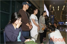 눈물의 기자회견