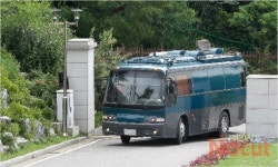 국가기록원 들어서는 특수 차량