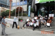 벽창호 같은 LH? 영구임대APT 주민들, 로열층 임대료 폐지 요구