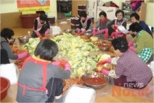 경주황성교회 사랑의 김치 전달