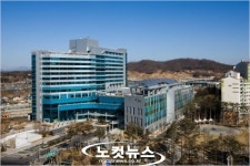 비싼 간병인 대신해 환자돌보는 병원