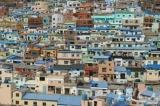 민박 허용 지구 감천문화마을엔 민박이 없다?