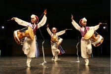 얼쑤~ 어깨춤 덩실! 우리가락 좋을시고…탈놀이 가세아