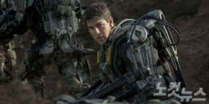 [국내박스오피스]  엣지 오브 투모로우 3주 연속 1위