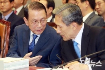 김기춘-김관진 '논의'