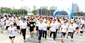 '올림픽메달리스트와 함께 달린다'