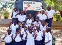 SK건설, 탄자니아 초등학교에 물탱크 기부