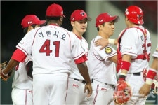 3연승 KIA…4강싸움 끝나지 않았다