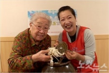 간장 게장 하나로 대한민국을 접수하고 세계로~