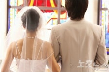 국제결혼? 사랑한다면 문제 없다…10명중 7명