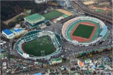창원시민 마산운동장으로 입지변경 요구 동의 67.3%