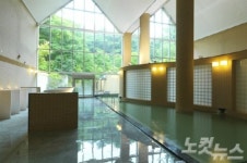 홋카이도 숲속 리조트, 대자연 벗삼아 온천욕 상쾌