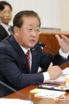 곽성문 한국방송광고진흥공사 사장, 친박의원들과 상의 했다