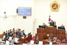 제주도-도의회 예산갈등 부결사태 불렀다