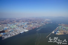 평택항 3년 연속 총 물동량 1억톤 돌파