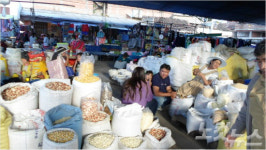 사람 냄새 물씬 나는 중남미의 재래시장