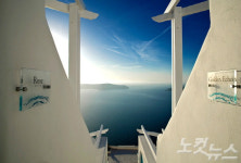 산토리니의 절경, 어보브 블루 스위트 호텔에서 만끽