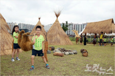 고래의 꿈 재현한 울산 장생포, 다시 축제를 열다