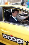 협동조합택시에 오른 서울시장