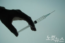 [단독]마약주사기 9개에 김무성 사위 DNA 검출, 檢 기소안해