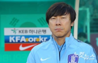 비장한 신태용 감독