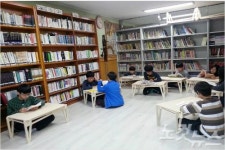 군포시 궁내동 작은도서관 마루 온돌로 단장