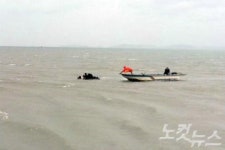 전남 순천에서 트럭 타고 바다에 빠진 40대 女 구조돼