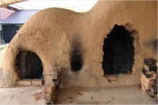 현대 장작 가마의 문을 연 이촌 수광리 가마 문화재 등록