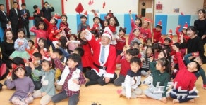 크리스마스 이브, 어린이집 찾은 정의화 국회의장