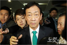 진영 의원, 더민주행 두고 막판 고심