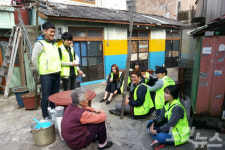 어르신, 외로워 마세요…동명대 봉사단 나서