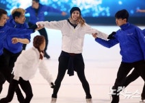 애슐리 와그너,