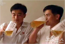평양 경흥관 맥주집, 무더위에 초만원…7가지 맥주 호평