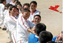 北 당·국가 책임일꾼들, 청년학생들과 청년절 경축