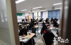 적막감 흐르는 고3 교실