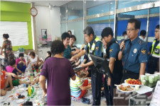 지역사회 봉사활동으로 내외국인이 안전한 마을 만든다