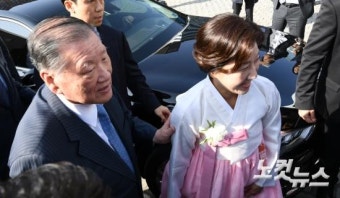 외손녀 결혼식에 참석한 정몽구 회장