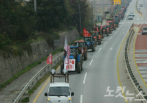 트랙터 부대 상경 초읽기…현재 평택대 집결