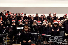 라면 한 봉지로 전하는 온정 사랑의 음악회