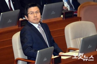 국회 본회의 참석하는 황교안 대통령 권한대행
