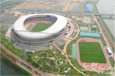 진주종합경기장 전면개방 복합문화 공간으로