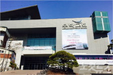 지역 섬기며 70년 행진해 온 무학교회