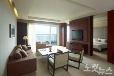 해안도로 타고 제주의 봄 느껴볼까