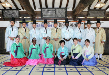 영남대 유학생, 전통 성년식 체험 한국 매력 흠뻑