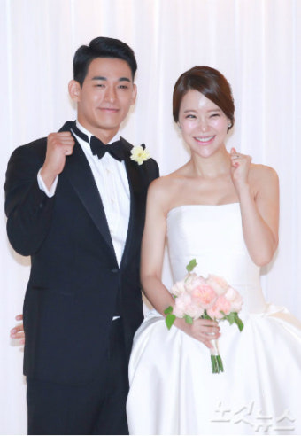 백지영·정석원 부부, 결혼 4년 만에 득녀
